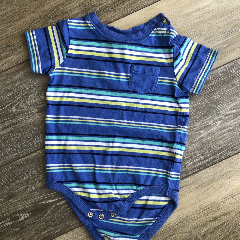 Baby clothes bundle - Picture 3 of 10